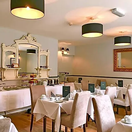 فندق Morehampton Townhouse