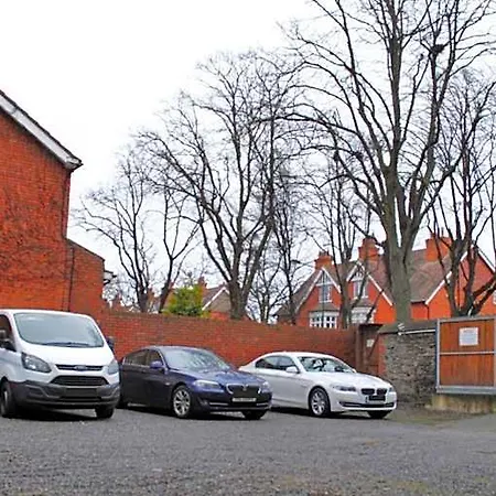 Morehampton Townhouse 3* دبلن